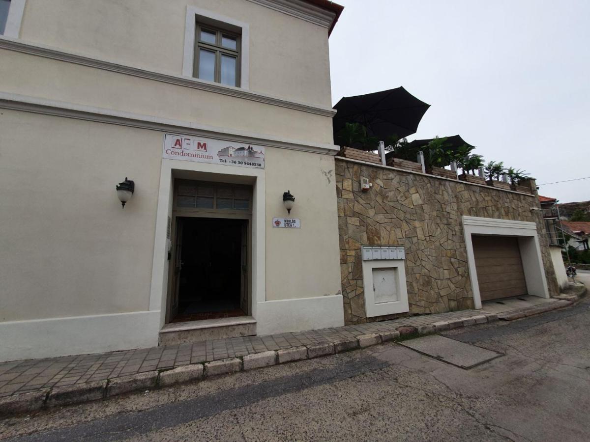 A-M Condominium Veszprém Exterior foto